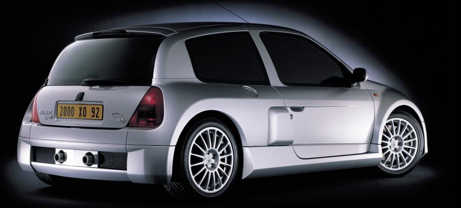  Renault Clio V6 Sport 1999 года  (фото 26 из 40)